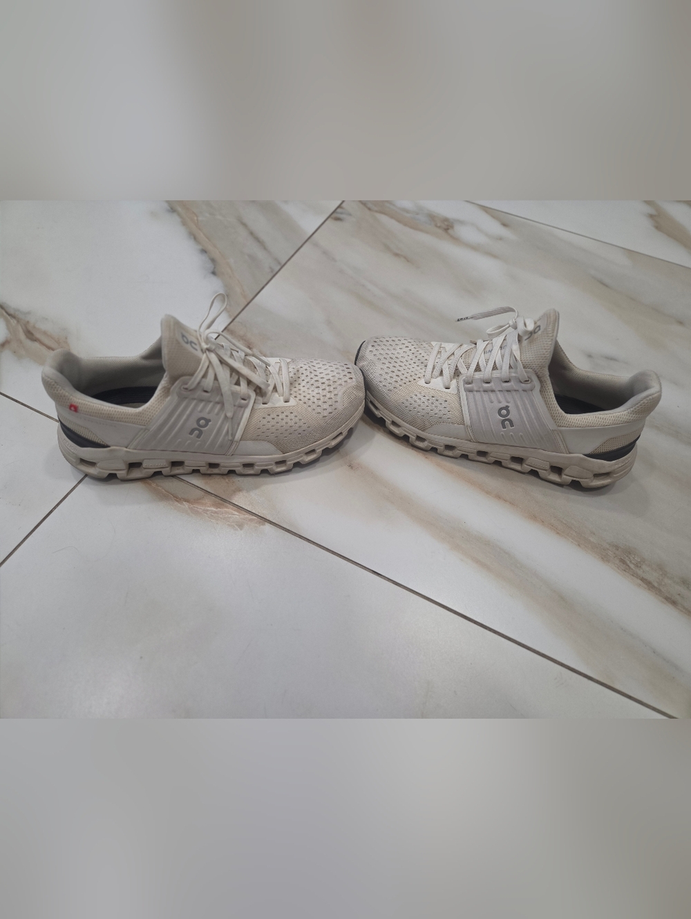 OnCloud Cloudswift Sneakers Size 8.5